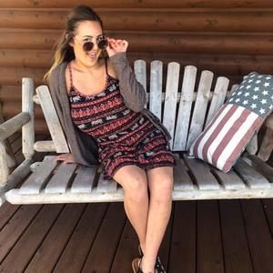 Meet your Posher, Kelly